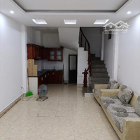 Bán Nhà Nguyễn Văn Cừ,Lb Gần Ngay Cầu Chương Dương Dân Xây Mới Đẹp Ở Ngay 42M 5Tầng Giá 6,X Tỷ