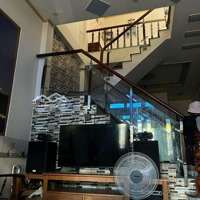 Nhà Phố Gần Chợ Dĩ An 1 Và Bigc Go Tp Dĩ An