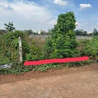 đất đẹp đường nhựa B3 Thôn 1 Cư Ebur nay Thuộc Phường Buôn Ma Thuột gần tiện ích