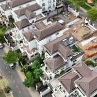 Chính Chủ Bán Villa Compound Cityland 369M2 Đất 989M2 Sàn - Giá Rất Tốt Cho Khách Thiện Chí