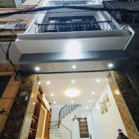Hoàng Cầu Vip Nhất Đống Đa 46M 4 Tầng Mặt Tiền 4.3M Giá Chỉ Nhỉnh 15 Tỷ-