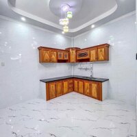 Nhà 1 trệt 2 lầu KDC Thới Nhựt 1, nằm kế chợ An Khánh