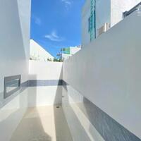 Nhà trệt lầu 3 phòng ngủ, KDC Phú An đường Võ Nguyên Giáp