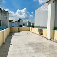 - Bán Nhà 3 Tầng Đẹp, Hiệp Thành 35, Quận 12, Gần Mega Market, Giá Bán 8.6 Tỷ