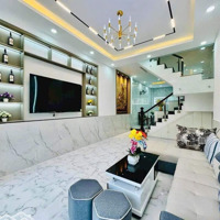Bán Gấp Nhà Phan Bội Châu-P2-Bình Thạnh Đang Cho Thuê 27 Triệu/Th.diện Tích81,9M2 Giá Bán 3Tỷ690 Nằm Gần Ubnd