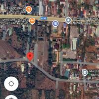  Lô này 5,5x25m tcfull 100%  Giá 725tr. Sau lưng quán cá lăn Mỹ Lan Trục chính thông khu công nghiệp, thông đường tránh dông HCM, tuyến 1 ql14. Sổ đang ở ngân hàng vay 700tr