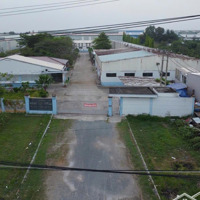 Chủ Cần Sang Nhượng Lại Nhà Xưởng Mặt Tiềncó Thương Lượng824.
Vị Trí: Xã Lương Bình, H. Bến Lức, T. Long An