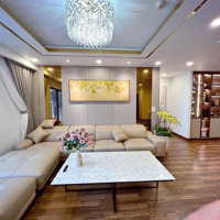 Bán Căn Hộ 4 Phòng Ngủ - 147M2 - Nội Thất Đầy Đủ - Tòa Diamond Goldmark City