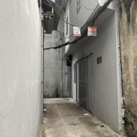 Bán Nhà Kim Ngưu 22M2 3Tmặt Tiền5.5M - 2.5Tỷ - Dân Xây - 60M Ra Phố - Thoáng Sáng Sạch Đẹp - 2 Ngủ