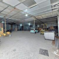 CHO THUÊ NHÀ KHO MỚI, ĐẸP 330M2 TẠI PHÙNG HƯNG, SẴN ĐIỆN, GIÁ 18 TRIỆU