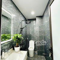 Hiếm !!!!Nhà Đẹp Có Sân Rộng Bắc Rạp Tiệc Tùng- Cổng Chung Cực An Ninh
