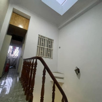 Cần Tiền, Bán Gấp,Nhà Gần Bv Ung Bướu Bình Thạnh, 60M2 Giá Bán 2 Tỷ688, Shr,Hẻm Oto Tải, Thông Tứ Phía