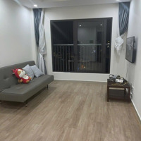 Bán Căn Hộ 80 M2 , 3 Pn ,Lầu Cao View Đông Nam Đầy Đủ Nội Thất Giá Bán 3,2 Tỷ , Liên Hệ: 0906549479 Sơn