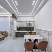 NHÀ XẤY MỚI 1 TRỆT 1 LẦU TRẢNG DÀI ĐỒNG NAI DIỆN TÍCH 5X20 GIÁ CHỈ 700TR SỔ RIÊNG THỔ CƯ