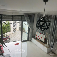 Cần Bán Nhà 2 Tầng, Hẻm Xe Hơi Lương Định Của, Ngọc Hiệp, Nha Trang