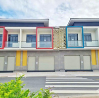 Chỉ Thanh Toán 30% Nhận Ngay Shophouse Villa Kế Góc Đối Diện Trung Tâm Thương Mại 5,2 Hecta