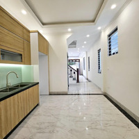 Chính Chủ Bán Căn Nhà Phố Trạm, 70M2 Đẹp Lung Linh, Giá Chỉ 8.X Tỷ