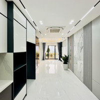 Ngay Sát Phố Vip Nguyễn Văn Cừ - Có Ngay Nhà Đẹp Ô Tô Vào Tận Nhà - 5 Phòng Ngủ- Vị Trí Đẹp Giá Rất Hợp Lý