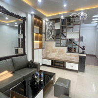 Bán Nhà Riêng Tại Thạch Bàn, Giá Ưu Đãi 6,2 Tỷ, 40M2, 4 Phòng Ngủ 4Wc