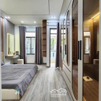 Cho Thuê Nhà Nguyên Căn Ngay Phố Lê Duẩn, 3Pn- 3 Vệ Sinhcó Sân Vườn Riêng