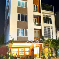 Nhà Mặt Phố Nguyễn Văn Cừ 93M2, 7T Thang Máy, Vỉa Hè Rộng, Kinh Doanh Vip, Căn Góc 3 Thoáng, 38Tỷ
