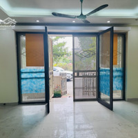 Cc Cho Thuê Nhà Lk 132M2/Mặt Tiền/ Nhà 4 Tầng Hoàn Thiện 2 Mặt Tiền Trước Sau, Đường Chính Và Vuờn Hoa