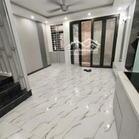 Chủ Nhà Cần Tiền Bán Rẻ Nhà Ngõ 179 Vĩnh Hưng - Lĩnh Nam, Giá Bán 3,75 Tỷ, 30M2, 4 Phòng Ngủ Gần Đh Mở