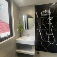 Việt Hưng - Nhà Siêu Đẹp - Vị Trí Trung Tâm - An Sinh Đỉnh Cao 5,7Tỷ