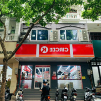 Siêu Mới.cho Thuê Nhà Mặt Phố Hàng Bè.diện Tích 70M2 X 2 Tầng.mặt Tiền 5M,Giá 70 Triệu/Tháng.0866083811