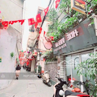 Bán Gấp Nhà Lô Góc Kim Mã - Kinh Doanh Sầm Uất - Giá Chỉ 10,4 Tỷ!