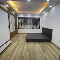 Bán Gấp Nhà Mặt Phố Tại Lĩnh Nam, 9 Tỷ, 40 M2