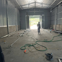 Nhà Sưởng Siêu Đẹp, Đường Xe Công, Giáp Danh Phường Yên Nghĩa, 430M2,Mặt Tiền8.5M, Hậu 10M. Nhỉnh 6Tỷ