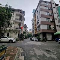Bán nhà phố Giảng Võ, Đống Đa 3 thoáng 86m2, 5 tầng, mặt tiền 5.8m vỉa hè ô tô chỉ 31.5 tỷ