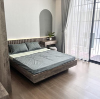 Bán Nhà Bt Him Lam Quận 7 Dt: 7,5X20M Giá: 39 Tỷ Vị Trí Đẹp Đang Có Hđ Thuê 85 Triệu/Th Liên Hệ: 0911775888