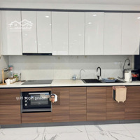 Chính Chủ Cho Thuê Căn Hộ Chung Cư 4 Phòng Ngủ Sunshine Center. Liên Hệ: 0916.023.219