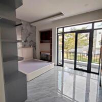 Nhà 3 tầng vừa hoàn thiện gần trường đại học kinh tế Bình Dương