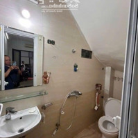Mặt Ngõ Văn Hương 3 Tầng 2 Ngủ Ngõ Ba Gác Nhà Đẹp Ở Ngay - Nhà Thoáng - Gần Phố - Sổ Đẹp Sẵn