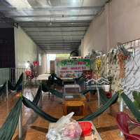 Nhà 2 Tầng Ngay Cổng Chào Pleiku