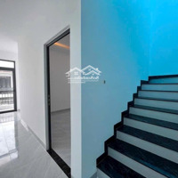 Chủ Hạ Giá Bán Gấp Căn Nhà Phố 2 Lầu 4 Pn