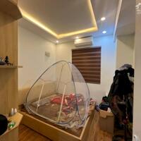 Chính chủ bán căn hộ chung cư tòa thương mại kđt Đặng Xa/Gia Lâm, 58m2,ở ngay.