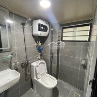 Bán Nhà Trần Duy Hưng - 40M2*5 Tầng, Cách Phố 10M Giá Bán 10.8 Tỷ