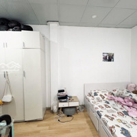 Siêu Phẩm Nhà Ngộp Trần Hưng Đạo Q1 -Diện Tích30M2 - Nhà Đẹp - Dòng Tiền 22 Triệu/Tháng - Giá Chỉ 4.9T