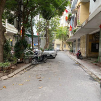 Bán Nr Hiếm, Căn Góc Thông Thoáng - Ô Tô Đỗ Cổng - Phố Thạch Bàn, Long Biên Diện Tích: 37M2 6T Giá Bán 5,7 Tỷ