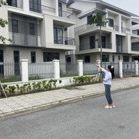 Bán Biệt Thự Centa Riverside, 10,9 Tỷ, 180M2, Nhiều Tiện Ích Hấp Dẫn