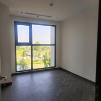 Cần Bán Gấp Căn Hộ Chính Chủ ,View Đẹp Giá Tốt , Thanh Toán Nhanh Nhận Nhà Ngay
