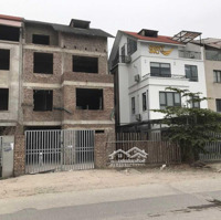 A Phương Chính Chủ Bán Biệt Thự Nguyễn Xiển 219M2, Giá Bán 48 Tỷ Nhà Nội Thất Đẳng Cấp Vip