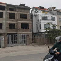A Phương Chính Chủ Bán Biệt Thự Nguyễn Xiển 219M2, Giá Bán 48 Tỷ Nhà Nội Thất Đẳng Cấp Vip
