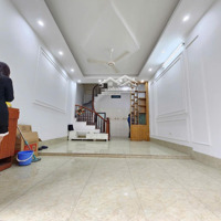 Bán Nhà Phố Đông Thiên - Vĩnh Hưng - Hoàng Mai - 40M2 - Dân Xây Kiên Cố - 2 Mặt Thoáng - Chỉ 6.1 Tỷ