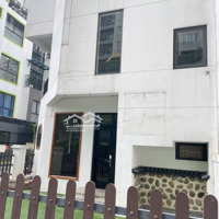 Chính Chủ Tôi Cho Thuê Liền Kề Hoàng Thành Villas Mộ Lao Hà Đông,Lô Góc, 5 Tầng,Thang Máy,Điều Hoà