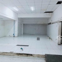 Cho Thuê Nnchẽm Xe Hơicmt8,Q3, Ngang 11 Dài 10, Có 1 Vệ Sinhvà 1 Gác Đúc 20M2. Kinh Doanh Tự Do. Giá Bán 35 Triệu.